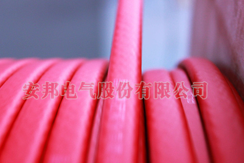 小區(qū)美化草坪冬季融雪化冰需要電伴熱保溫系統(tǒng)